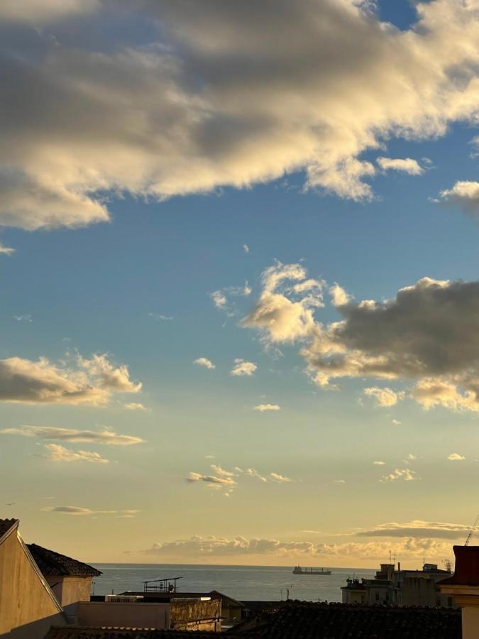 A Casa Di Stella Lägenhet Salerno Exteriör bild