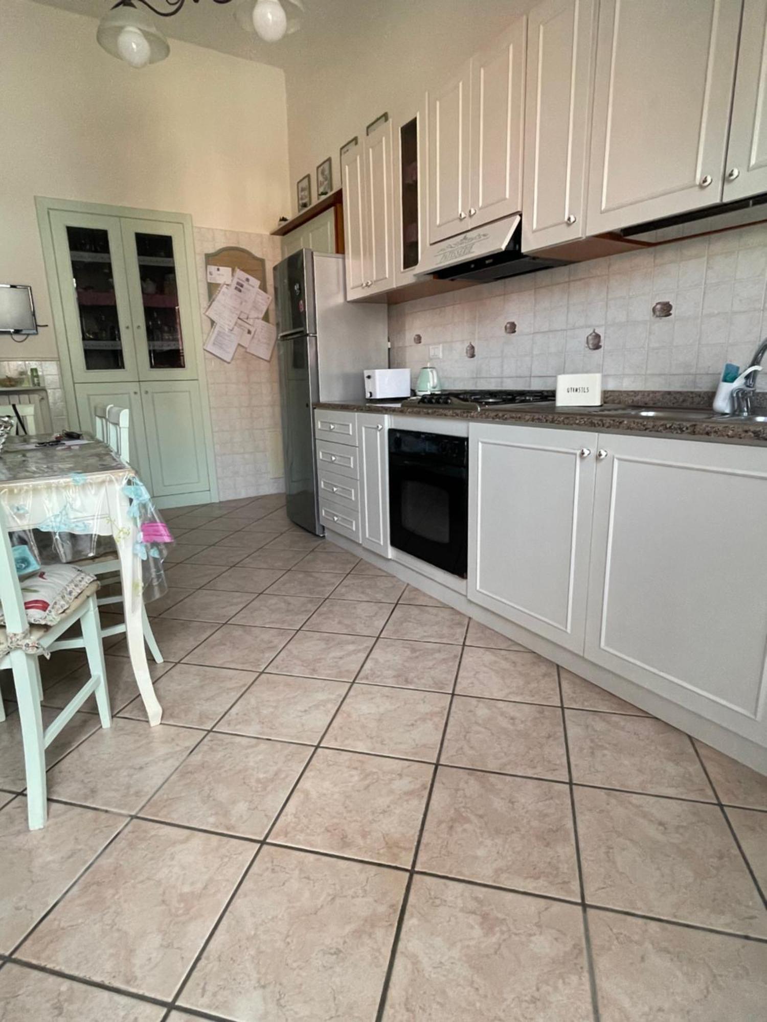 A Casa Di Stella Lägenhet Salerno Exteriör bild